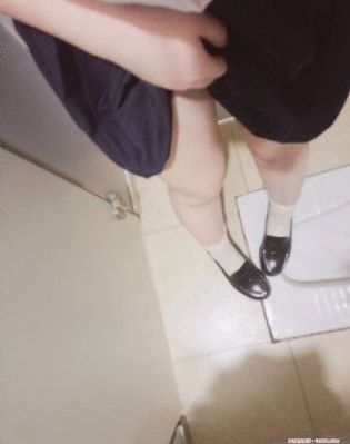 国产亚洲成av在线下载_剧情片高清在线